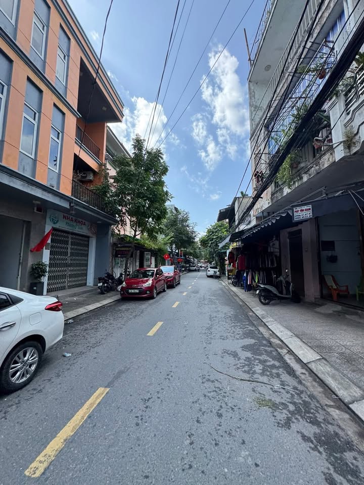 Nhà cho thuê mặt tiền Hải Hồ, Hải Châu 55m² - Giá chỉ 10 triệu/tháng!