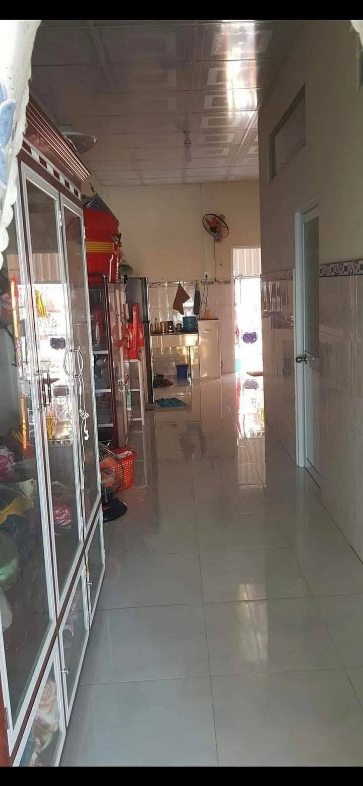 Nhà đẹp khu phố 7, Sông Đốc, Cà Mau 75m² giá 3 tỷ - Kinh doanh thuận lợi!