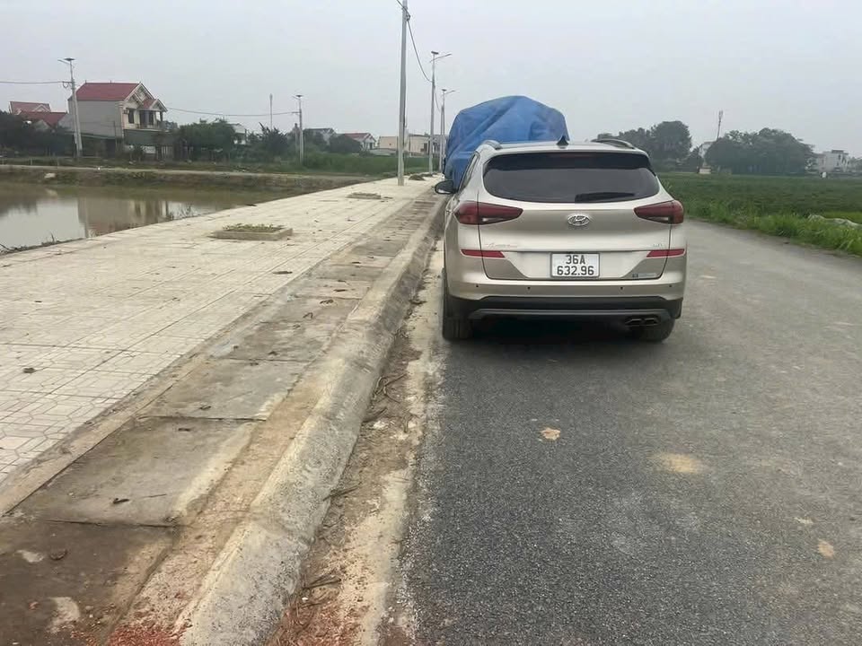 Mặt bằng đẹp tại Định Tăng - 163m² giá thỏa thuận - Vị trí đắc địa gần tỉnh lộ