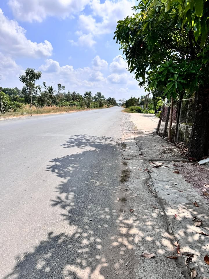 Đất vườn 3324m² tại Ấp Tân Hòa, Lương Hòa, chỉ 3,2 tỷ - Sổ hồng chính chủ!