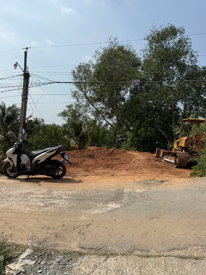 Đất nền mặt tiền kênh Gia Miệng, xã Lương Hoà, 2000m² giá 800 triệu - Cơ hội đầu tư hiếm có!