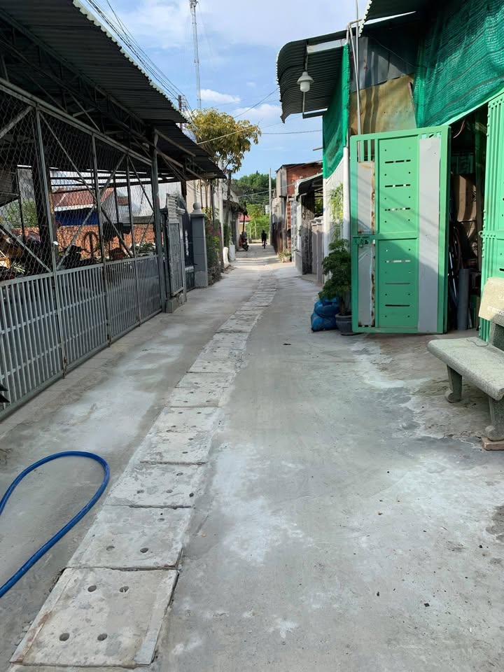 Nhà cấp 4 Gò Dầu 91m² giá 1.75 tỷ - Vị trí trung tâm, tiện nghi đầy đủ!