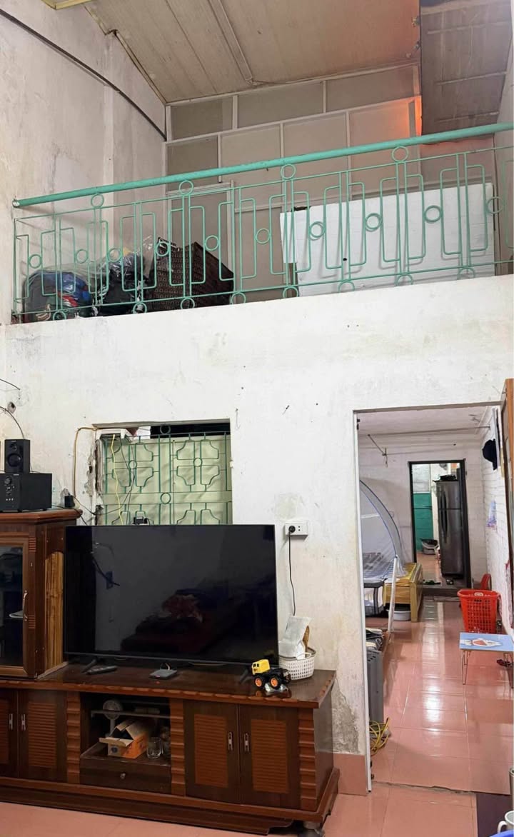 Nhà cấp 4 Tổ 8 Tân Hòa, Hòa Bình 66m² giá 1 tỷ - Sổ đỏ chính chủ!