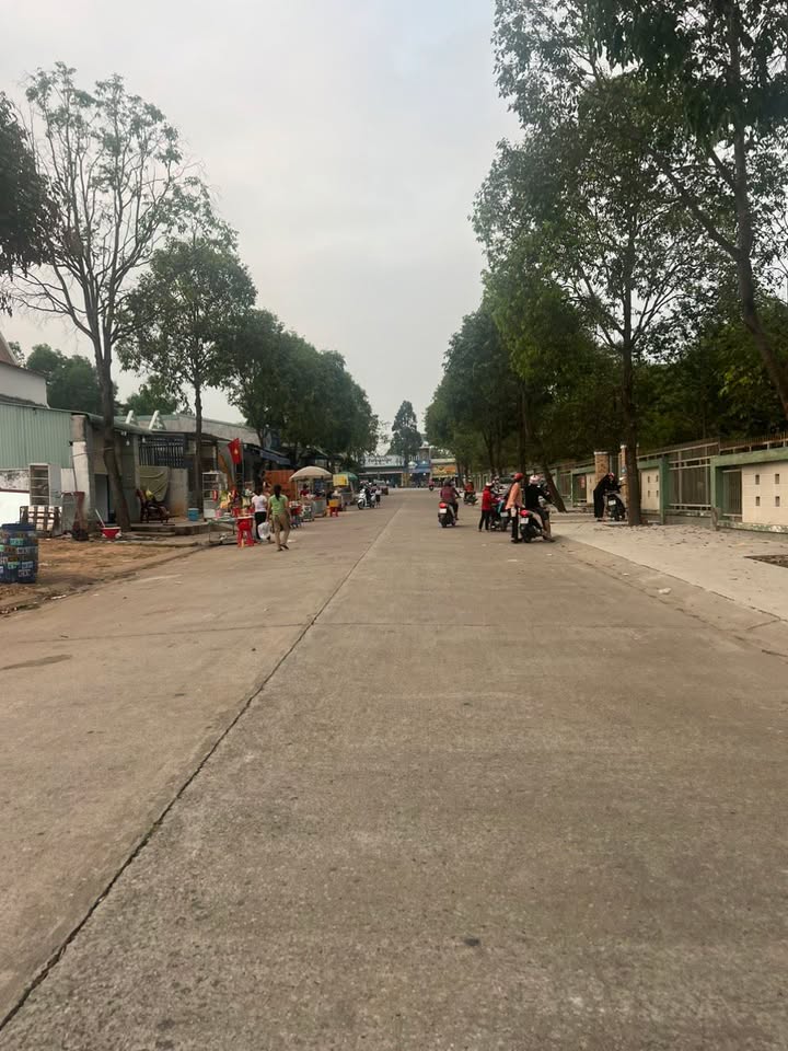 Đất nền Bến Cát, Bình Dương 150m² giá 1.8 tỷ - Đầu tư sinh lời ngay!