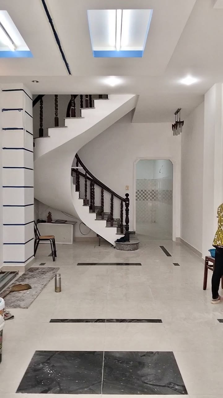 Nhà mặt tiền cho thuê đường Tân Mỹ, Q7, 60m² chỉ 25 triệu/tháng - Vị trí đắc địa cho văn phòng và kinh doanh!