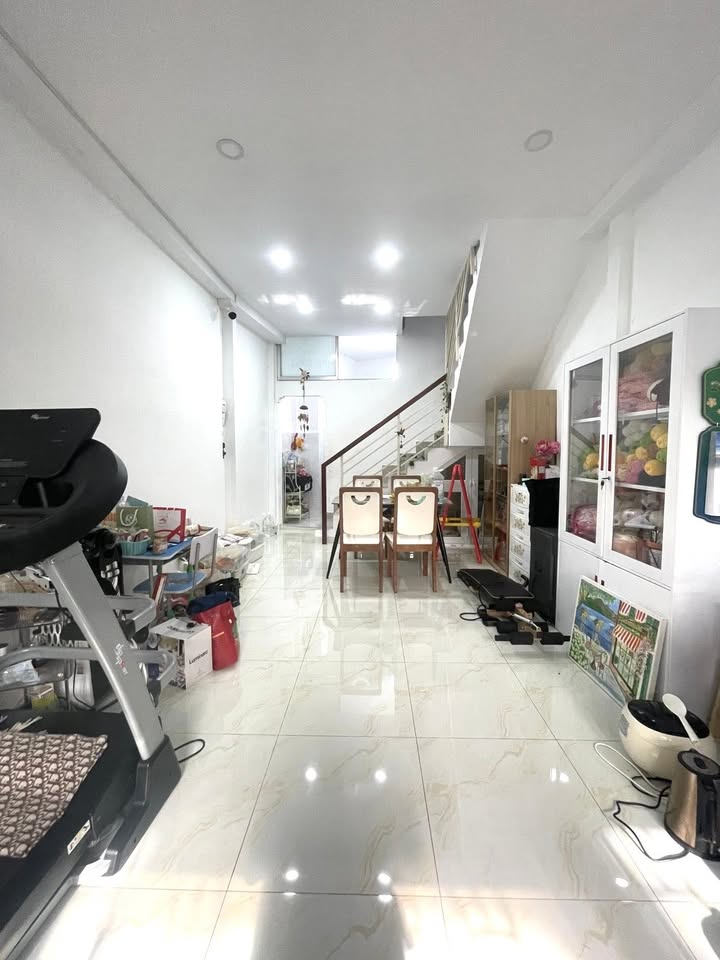Nhà riêng quận 10, 41m² giá 6.8 tỷ - Sẵn sàng ở ngay!