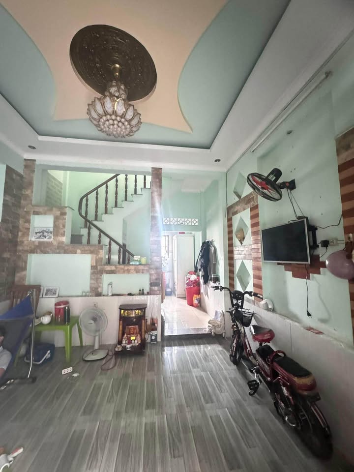 Nhà riêng Dĩ An 40m² giá 1.29 tỷ - Chính chủ bán gấp!