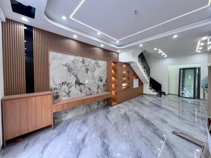 Townhouse Kiến An 40.5m² giá 3.3 tỷ - Thiết kế sang trọng, tiện ích đầy đủ!