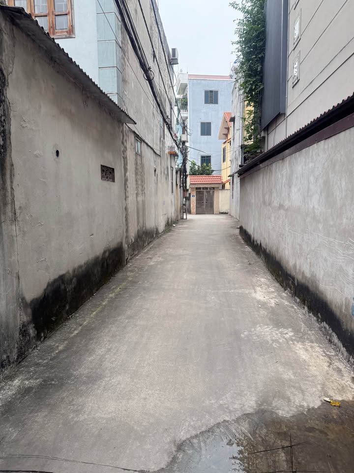 Nhà 4 tầng Cổ Bi, Gia Lâm 38m² giá 5 tỷ - Đẹp, ở ngay, an ninh tốt!