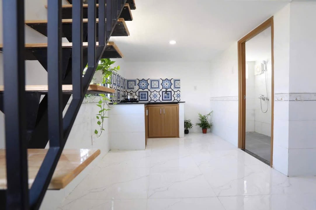 Căn hộ 4 tầng Đường Thanh Lương 21, Hòa Xuân, Đà Nẵng giá 9.9 tỷ - Đầu tư sinh lời ngay!