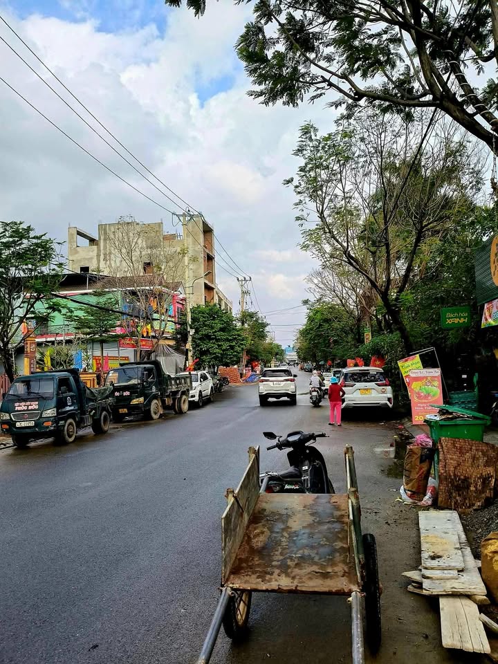 Đất nền 2 mặt tiền Đà Sơn, Hòa Khánh, 107m² giá 5.1 tỷ - Vị trí đắc địa cho đầu tư!