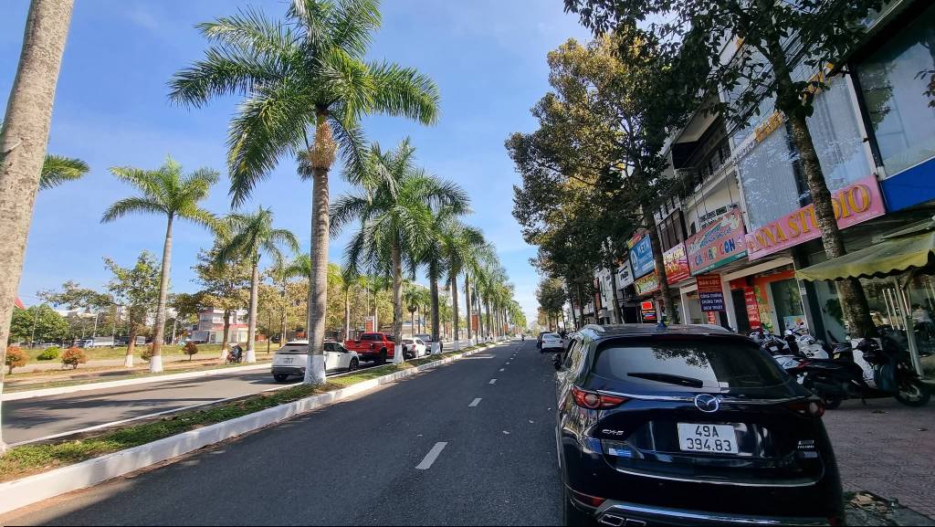 Nhà mặt tiền Hàng Dừa, phường 1, TP Bảo Lộc 138m² giá 16.499 tỷ - Đầu tư sinh lời lý tưởng!