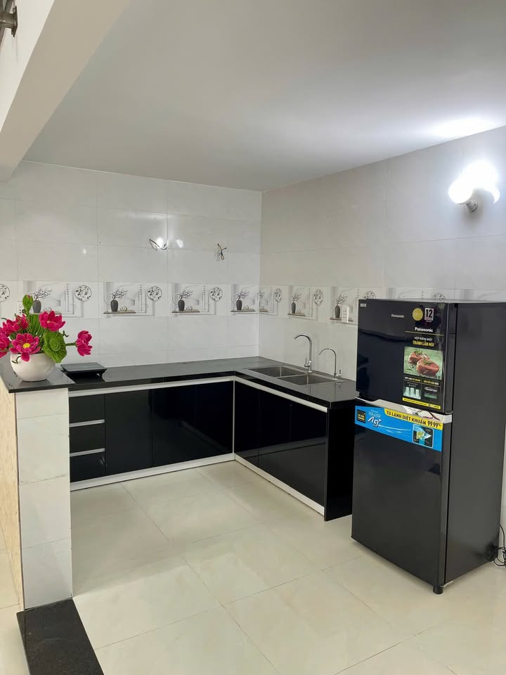 Nhà cho thuê 2 phòng ngủ đường Lê Như Hổ, Ngũ Hành Sơn - Giá 6.8 triệu/tháng, tiện nghi đầy đủ!