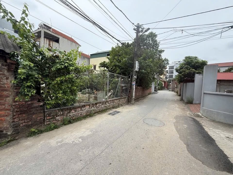 Nhà riêng Vân Trì, Sóc Sơn 75m² giá 5.8 tỷ - Đường thông ô tô tránh