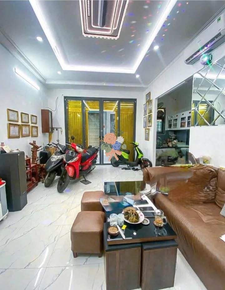 Nhà phố Hẻm 4m Trần Văn Quang, Tân Bình 39m² giá 6.9 tỷ - Đầu tư sinh lời ngay!