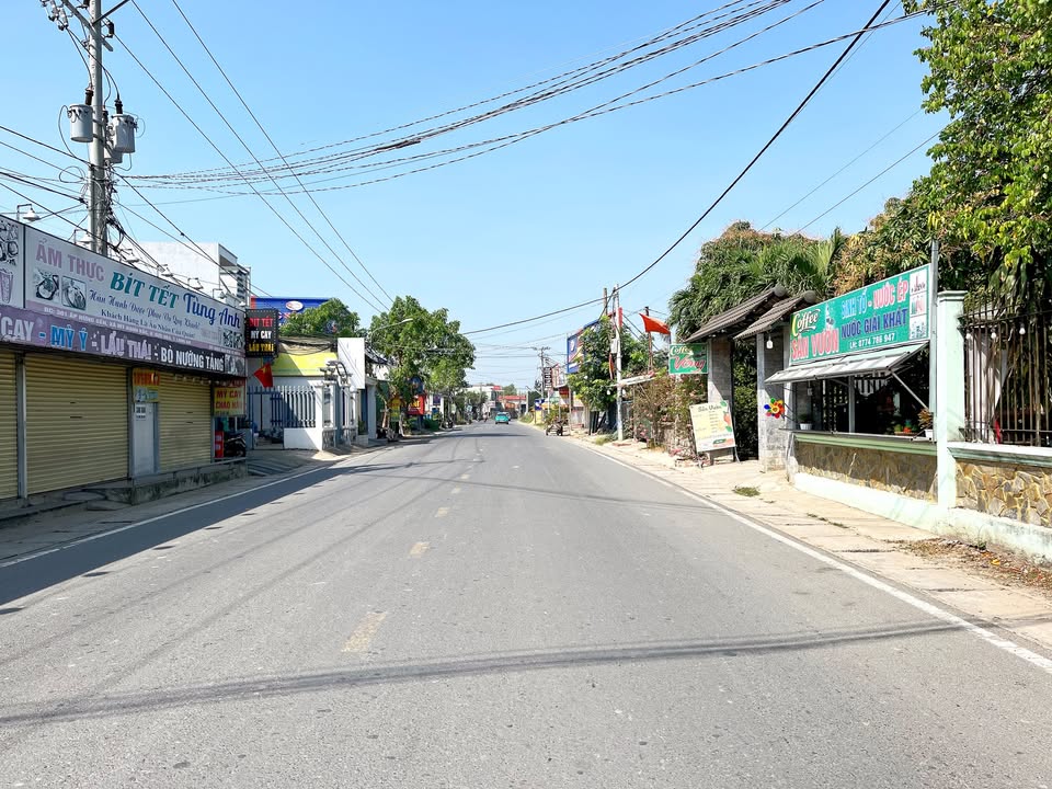 Đất mặt tiền đường tỉnh lộ 9, Đức Hòa, Long An - 200m² giá chỉ 3.9 tỷ - Đầu tư sinh lời!