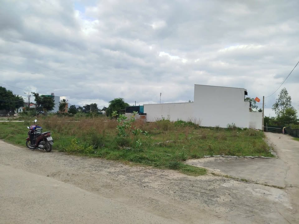 Đất thổ cư mặt tiền tại Nha Trang 88.1m² giá 1.585 tỷ - Cơ hội đầu tư tuyệt vời!