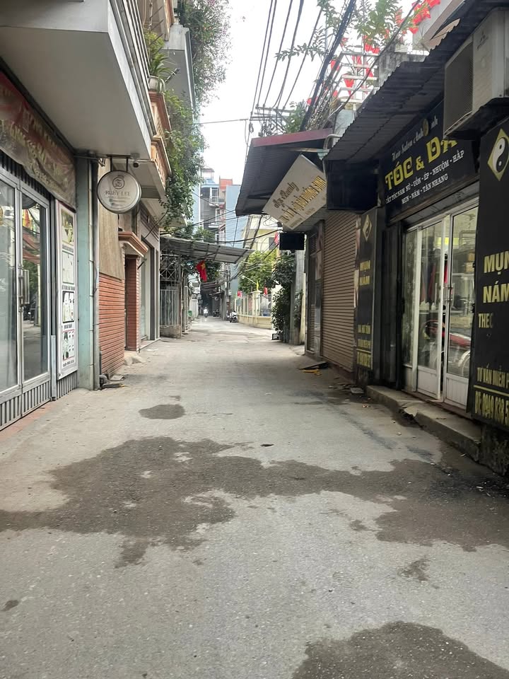 Nhà riêng Đại Mỗ 34m² giá thỏa thuận - Lô góc hiếm có, không gian sống lý tưởng!