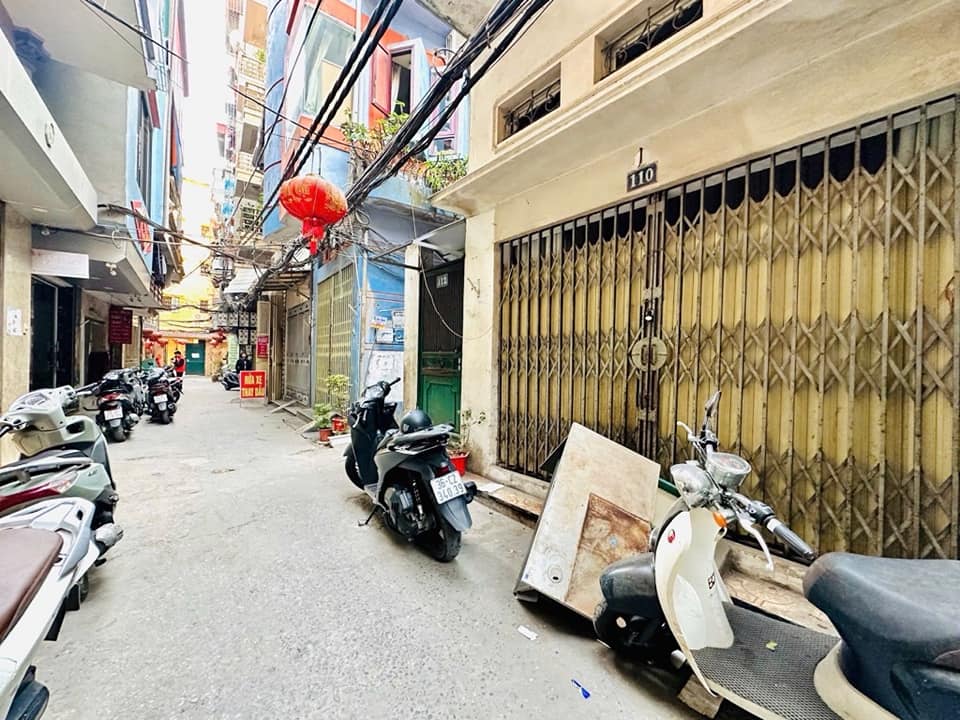 Nhà mặt phố Phúc Tân, Hoàn Kiếm 38m² giá 5.7 tỷ - Kinh doanh đắc địa ngay trung tâm!