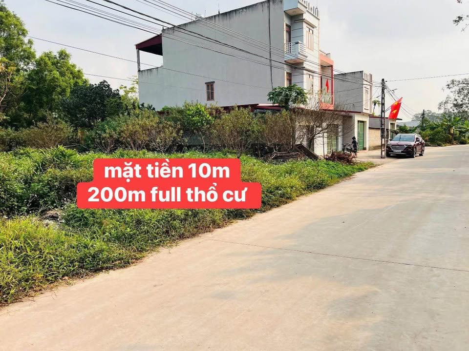 Đất nền Hương Sơn Lạng Giang 200m² giá 1 tỷ - Mặt tiền kinh doanh sầm uất!