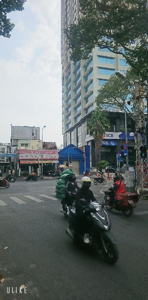 Nhà mặt tiền Lê Hồng Phong, Quận 5, 25.6m², giá 11 tỷ - Cơ hội đầu tư sinh lời cao!