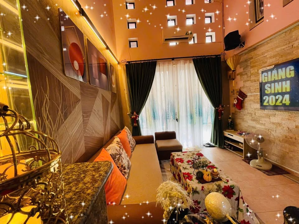 Nhà bán Nguyễn Đình Chính, Phú Nhuận 38m² giá 10.6 tỷ - Kinh doanh Airbnb thu nhập cao!