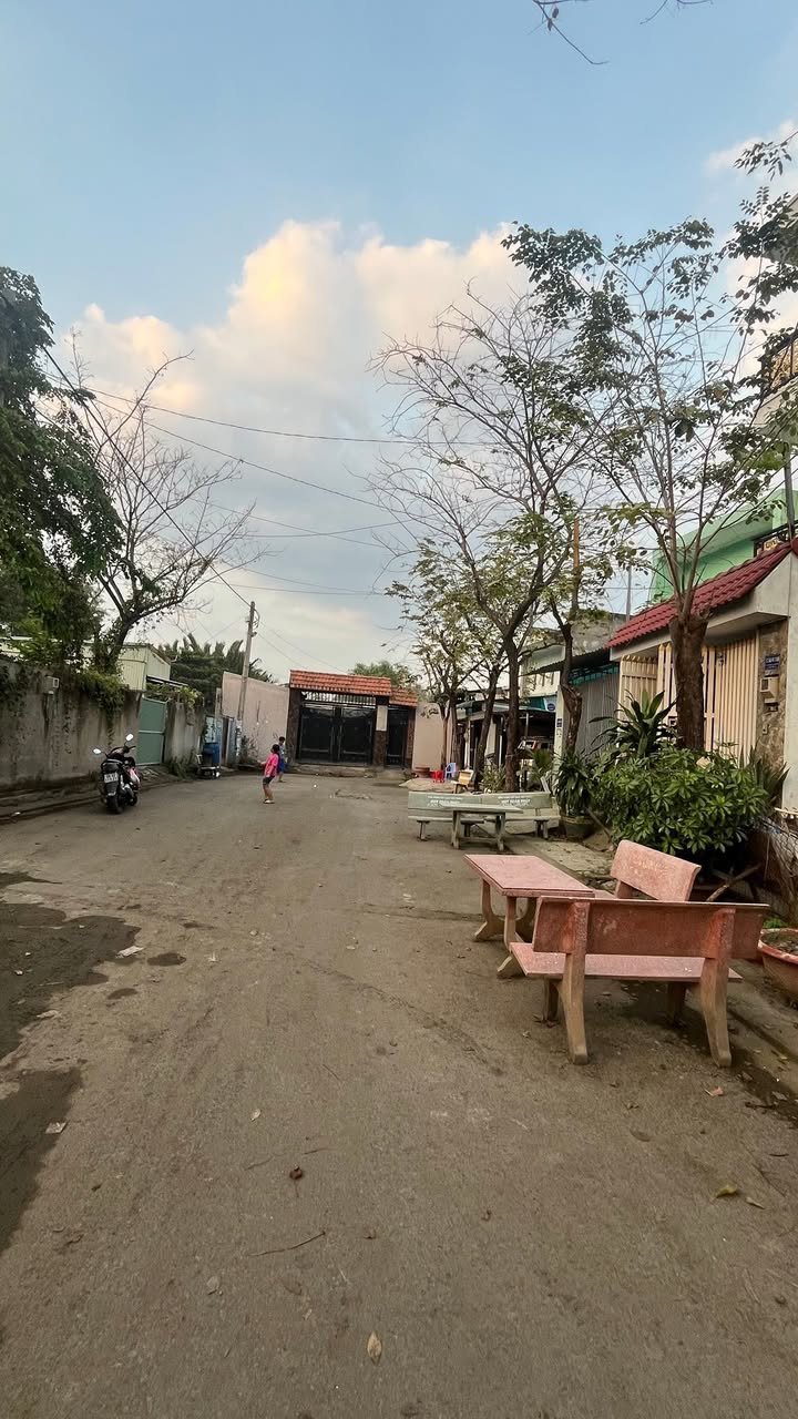 Đất nền Thủ Đức 72m² giá 3.7 tỷ - Sổ hồng chính chủ, xây dựng tự do!