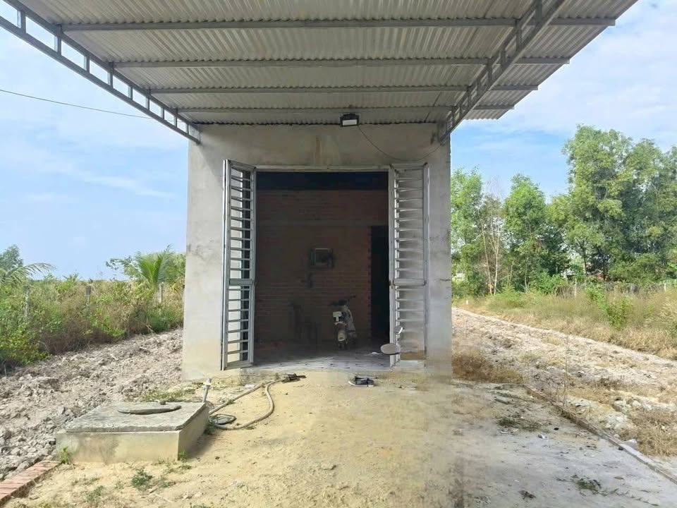 Nhà đất Thạnh Tây 340m² giá 350 triệu - Sẵn sàng vào ở ngay!