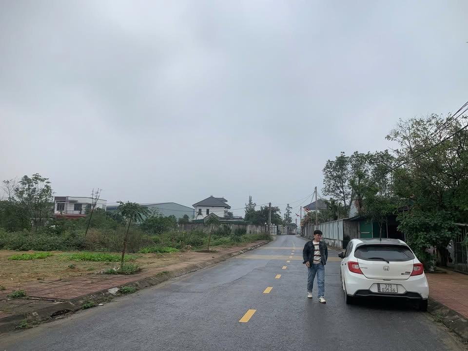 Đất nền Nghi Trường 100m² giá 980 triệu - Sổ đỏ chính chủ, vị trí đẹp!