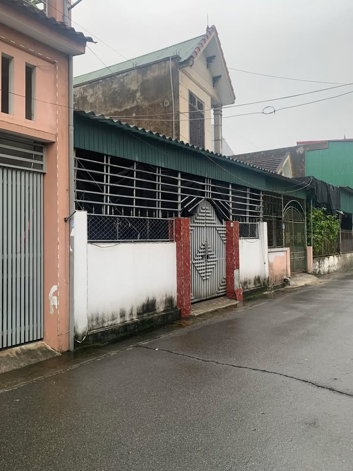 Nhà cấp bốn tại đường 26/3, Hà Tĩnh 138m² giá 3.9 tỷ - Đất nở hậu, hướng Tây Nam!