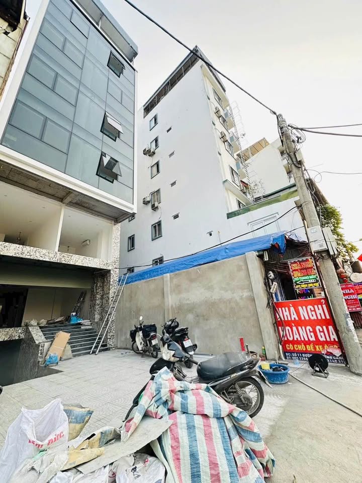 Mặt phố Âu Cơ Tây Hồ 80m² giá 38 tỷ - Lô góc 2 mặt thoáng kinh doanh!