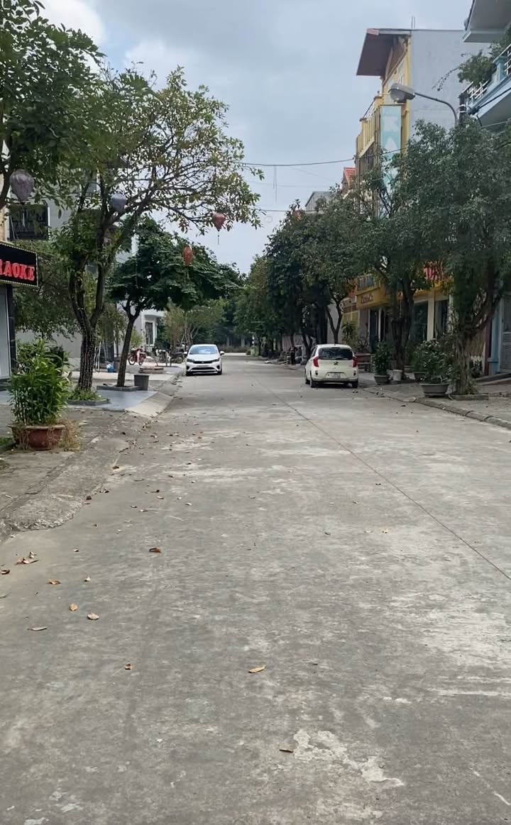 Đất nền phường Bích Đào, Ninh Bình 96m² giá 4 tỷ - Vị trí trung tâm tiện lợi!