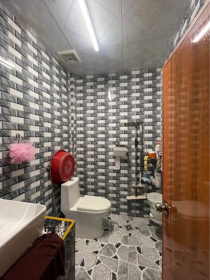 Nhà hẻm Võ Thị Sáu, Vĩnh Thanh, Rạch Giá 29m² giá chỉ 699 triệu - Hướng Đông Bắc