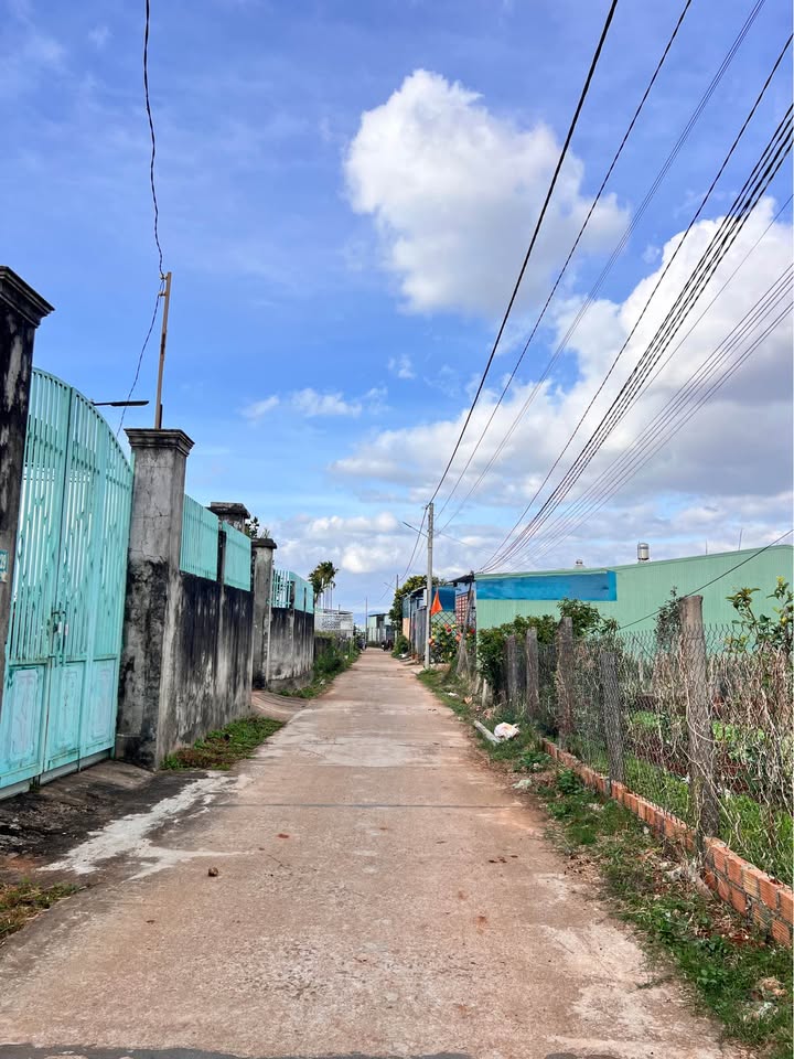 Đất nền Hẻm 280 Phạm Ngọc Thạch 180m² giá 900 triệu - Đầu tư sinh lời tại Pleiku!