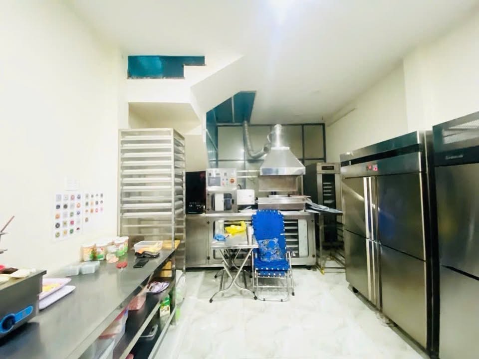 Nhà phố Bình Thạnh 45m² giá 5 tỷ - Vị trí đắc địa gần mặt tiền Nguyễn Thượng Hiền!