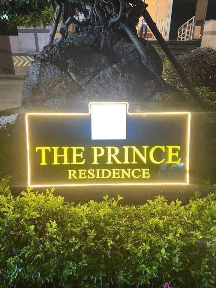 Căn hộ The Prince Phú Nhuận 74m² giá 17 triệu - Đầy đủ nội thất, vào ở ngay!