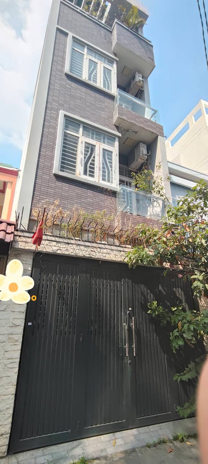 Nhà mặt tiền đường Phó Đức Chính, Bình Thạnh 64m² giá 14 tỷ - Sổ hồng riêng, kinh doanh đa ngành!