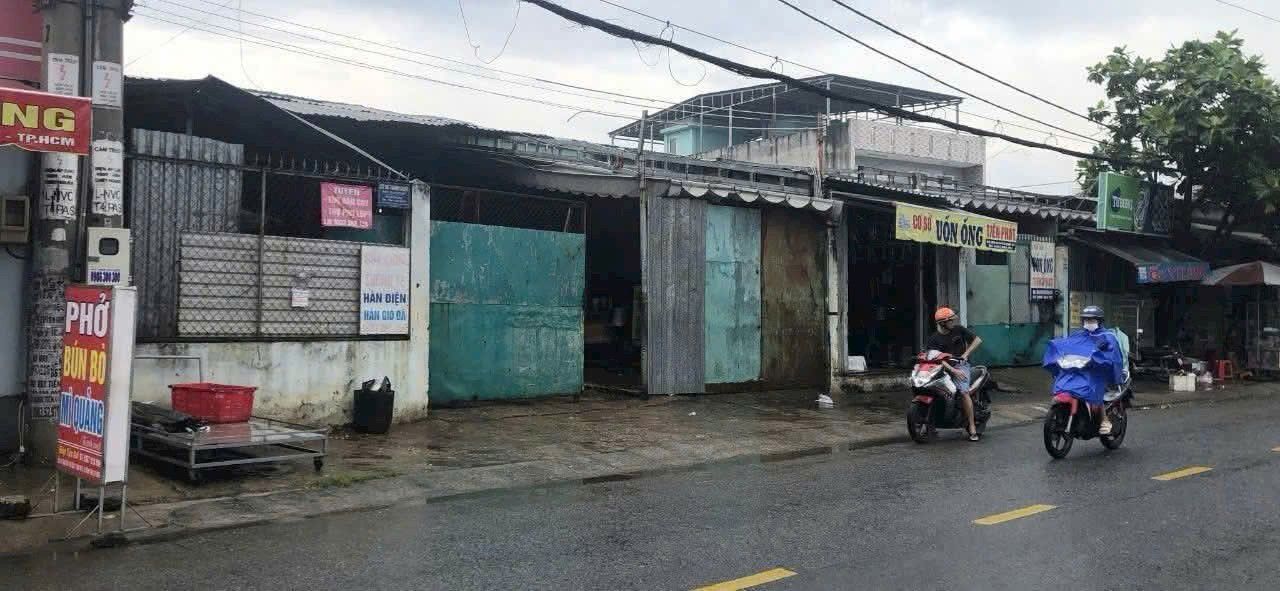 Bán gấp FrontHouse mặt tiền Nguyễn Văn Cự 618m² giá 29.5 tỷ - Đầu tư sinh lời ngay!