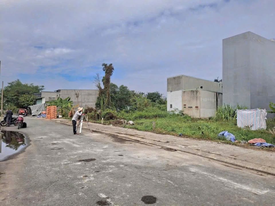 Đất KDC 1/Trường Lưu, Quận 9, 76m² giá 4.46 tỷ - Đối diện công viên, vị trí đẹp!