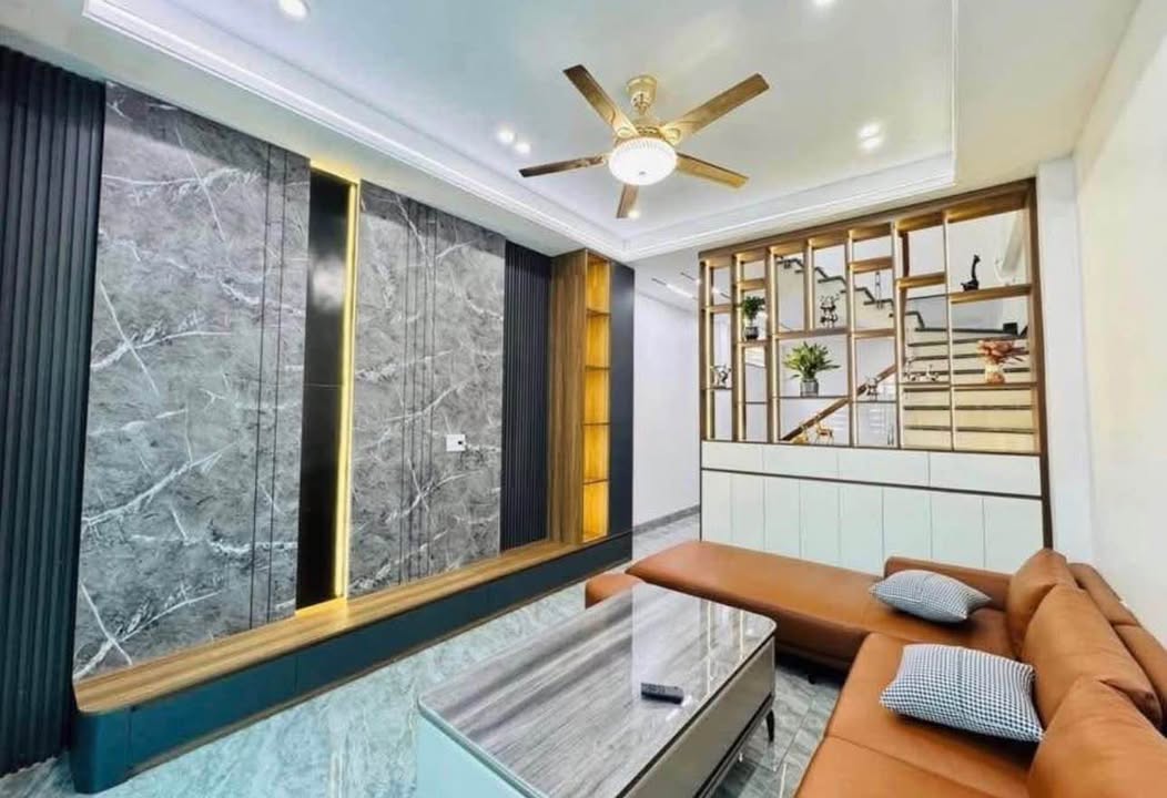 Nhà đẹp Hạ Long 80m² giá 3.9 tỷ - Sẵn sàng đón Tết!