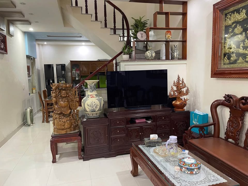 Nhà 3 Tầng Độc Lập Đằng Hải Hải Phòng 55.8m² giá 3.35 tỷ - Đầu tư sinh lời hoặc ở lâu dài!