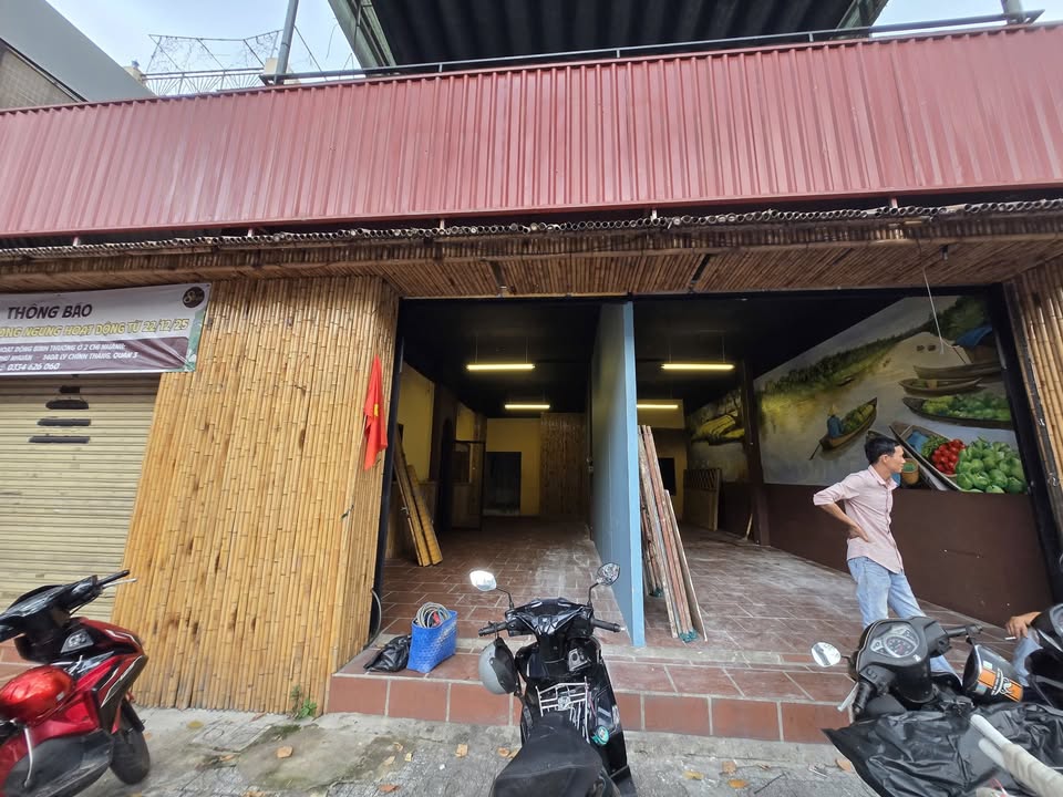 Cho thuê nhà mặt tiền Nguyễn Tri Phương Quận 10 - Diện tích 157m², giá thỏa thuận!