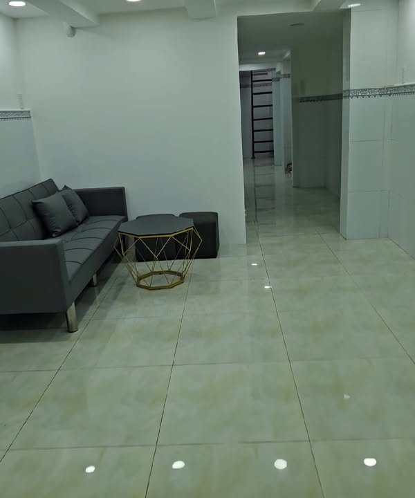 Nhà cho thuê hẻm đường Tân Cảng Bình Thạnh 39m² giá 9 triệu - Nhà mới full nội thất
