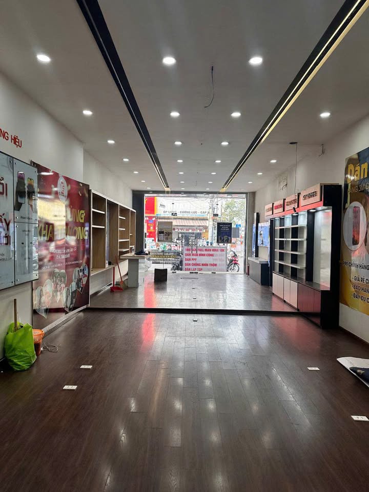 Nhà nguyên căn Tân Bình 110m² giá thỏa thuận - Vị trí kinh doanh lý tưởng!