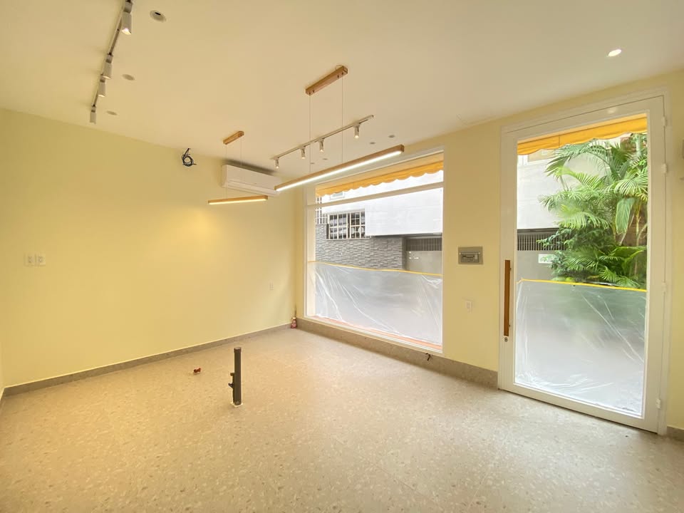 Nhà cho thuê Phú Nhuận 28m² giá 20 triệu - Phong cách Châu Âu đẹp mắt!