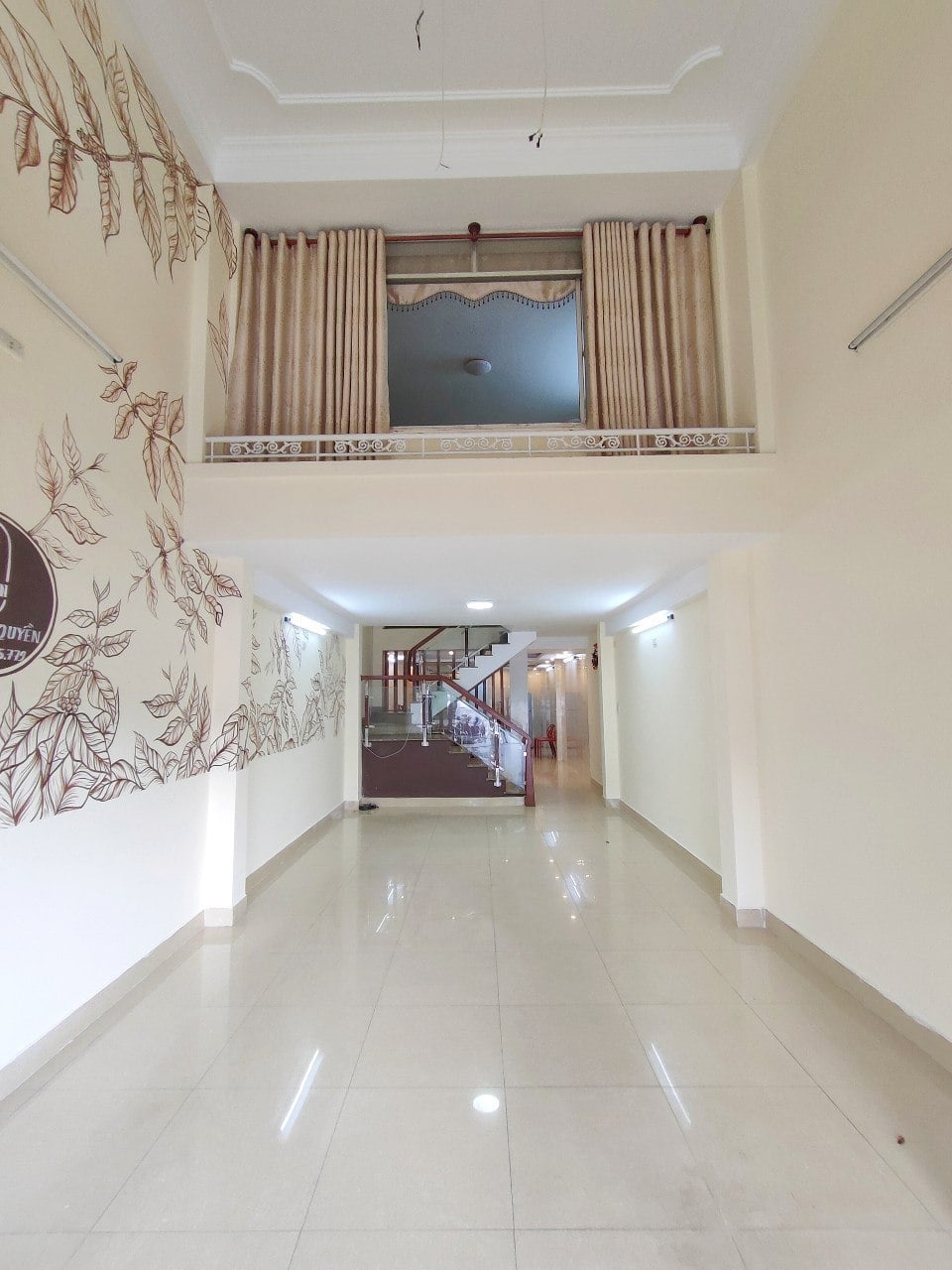 Nhà 2.5 tầng 83m² mặt tiền đường Ngô Quyền, gần cầu Rồng Sơn Trà - Giá 12 tỷ!