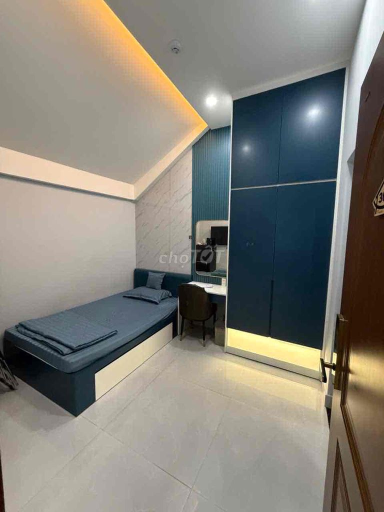 Phòng cho thuê tại Võ Văn Kiệt, Quận 8, 20m² giá 3.8 triệu - Nội thất cao cấp