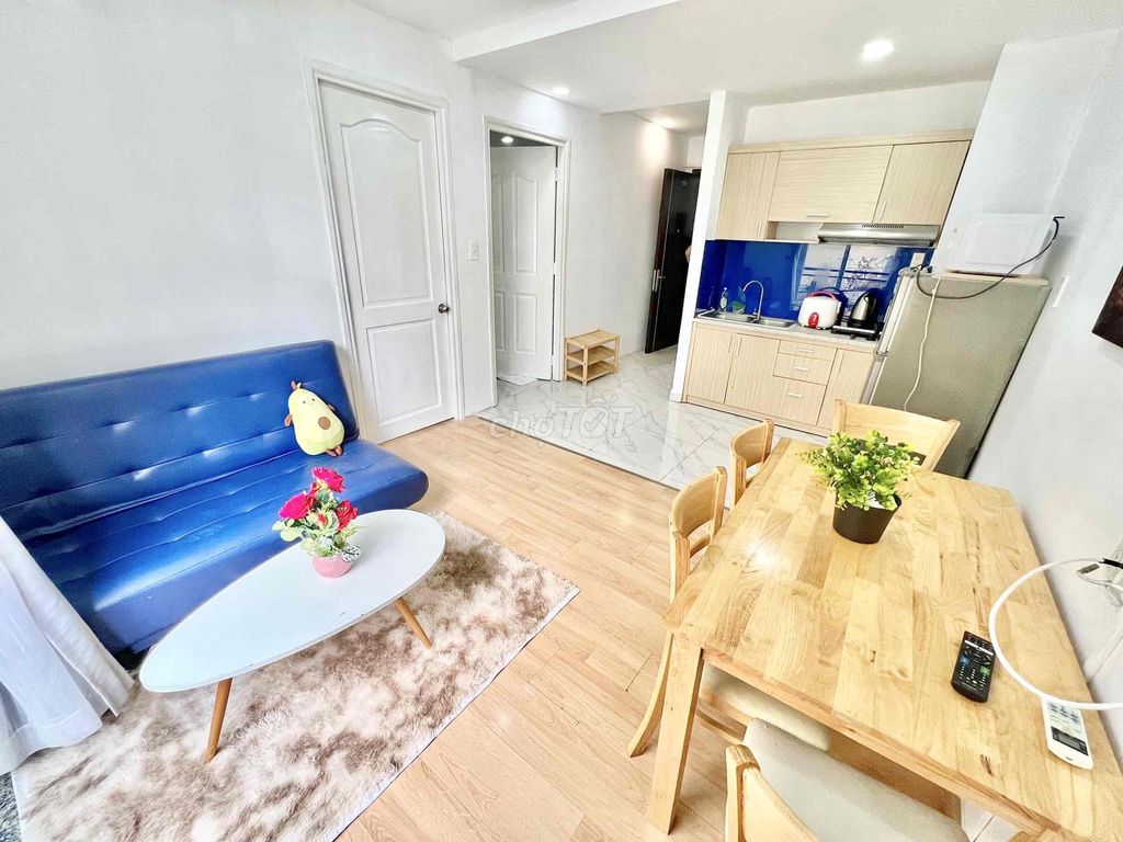 Căn hộ 2 phòng ngủ Balcony tại Hoàng Văn Thụ 55m² giá 8.5 triệu - Sẵn sàng vào ở!