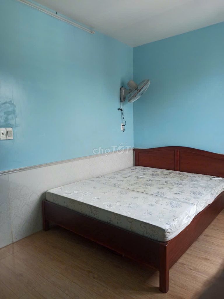 Phòng trọ mới Gò Vấp 15m² giá 2.6 triệu - Tiện nghi đầy đủ, không chung chủ!