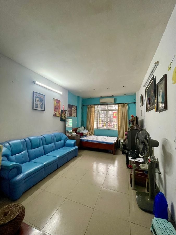 Nhà mặt phố Hoàng Văn Thái 41m² giá 18.5 tỷ - Kinh doanh sầm uất, cơ hội đầu tư tuyệt vời!